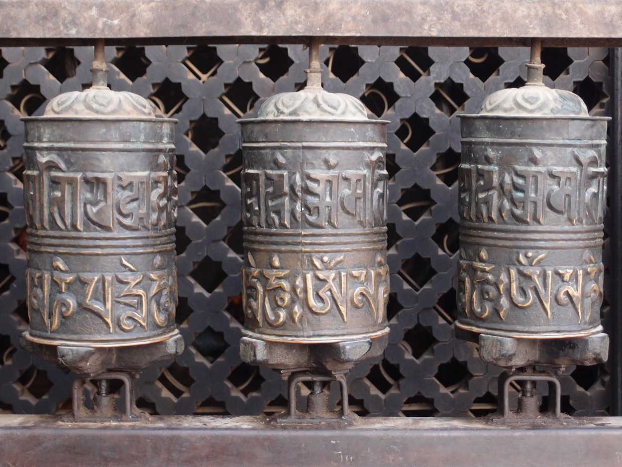 2018-01-14 13 Uhr - Am Tempel (Audio, Foto) 